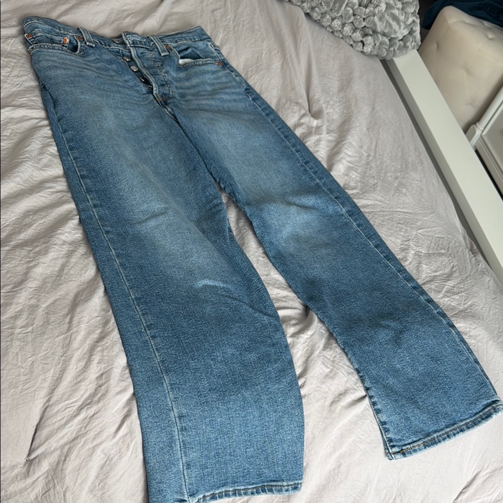 Levi's Ribcage Jeans